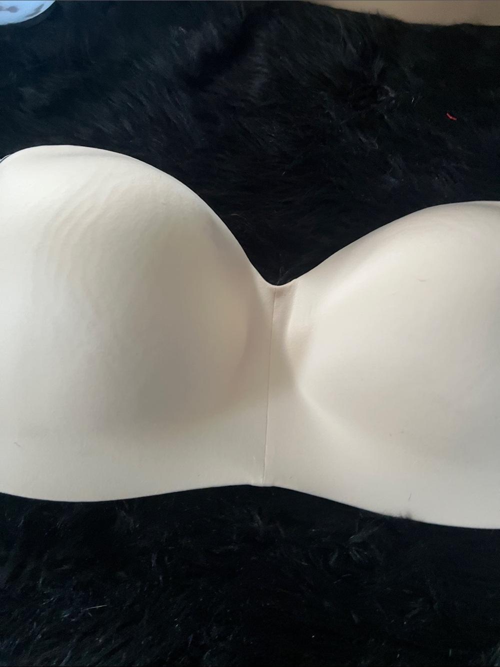 New with tags Wacoal Strapless Bra 40DD